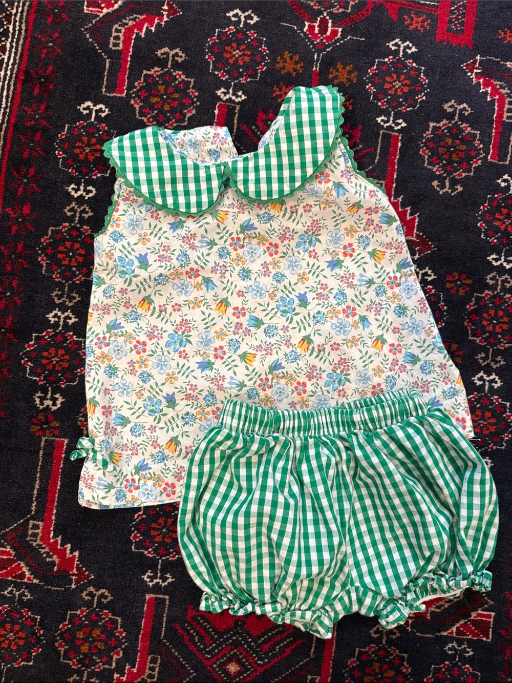 Little English PeterPan RikRack collar ditzy floral print multicolor outfit set